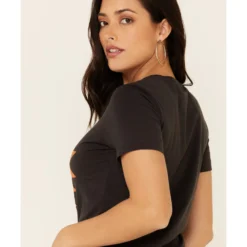 Wrangler Women's Southwestern Horseshoe Desert Graphic Tee  -Default Template 4 2000335858 001 P5