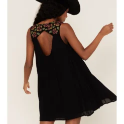 Rock & Roll Denim Women's Embroidered Keyhole Shift Dress