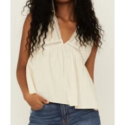 Molly Bracken Women's Ivory Lace Trim Cross Back Top 6 Molly Bracken Women's Ivory Lace Trim Cross Back Top -Default Template 4 2000368841 103 P3