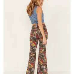 Wrangler Women's Bloom Print Wanderer Flare Jeans -Default Template 4 2000371299 201 P3