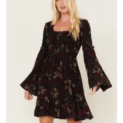 Shyanne Women's Paisley Print Smocked Tiered Dress