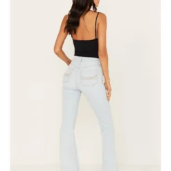 Idyllwind Women's Light Wash West Avenue High Risin Distressed Flare Jeans -Default Template 4 2000373406 412 P4