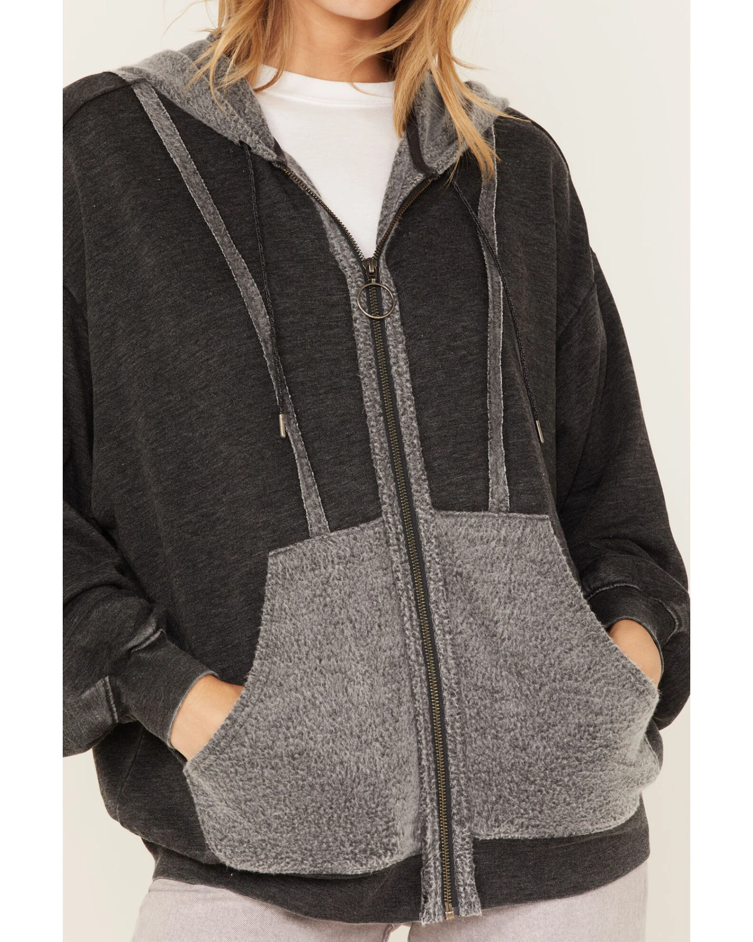 Cleo + Wolf Women's Seamed Zip Hoodie 3 Cleo + Wolf Women's Seamed Zip Hoodie - Image 3