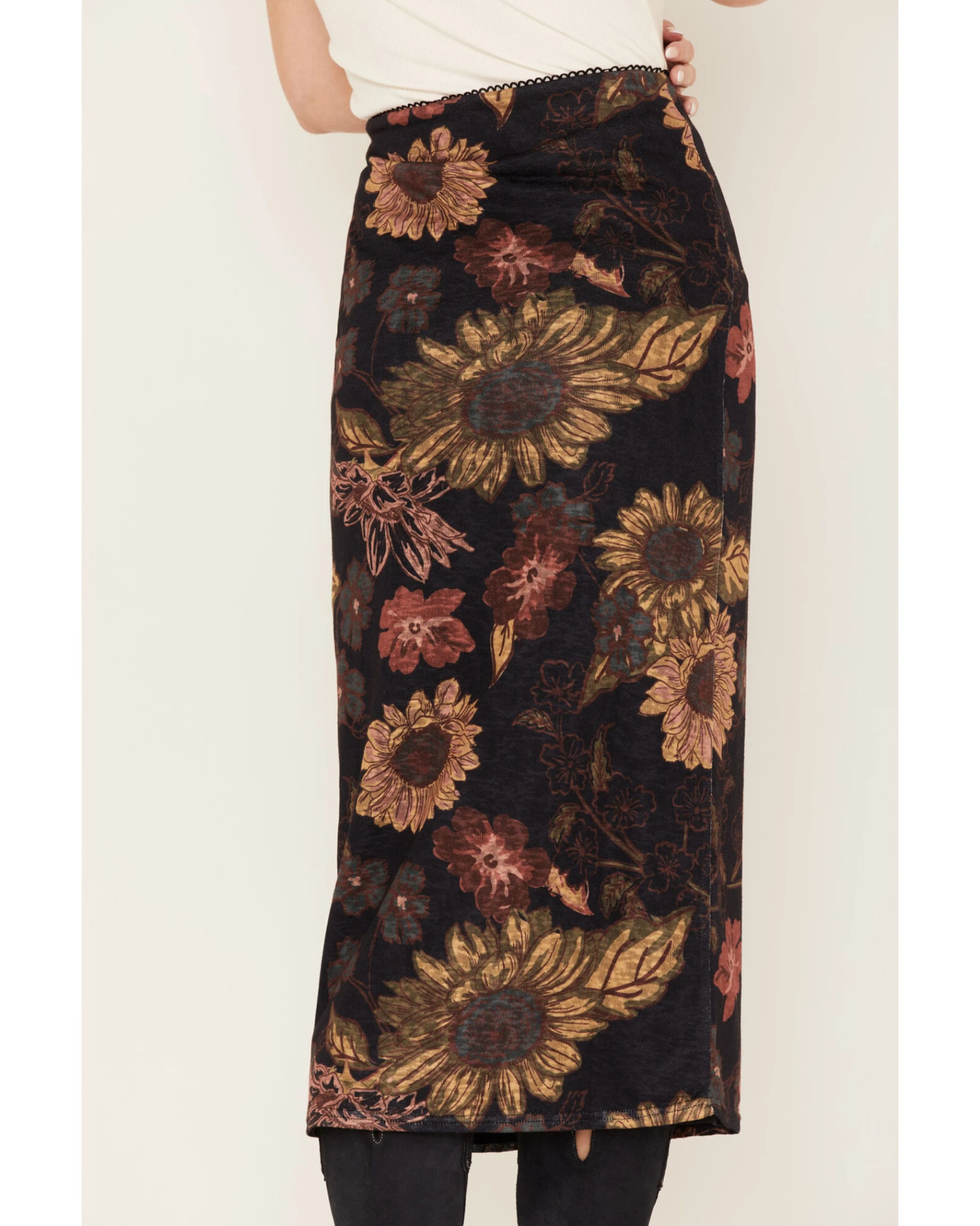 Cleo + Wolf Women's Floral Print Sheer Midi Skirt 4 Cleo + Wolf Women's Floral Print Sheer Midi Skirt - Image 4