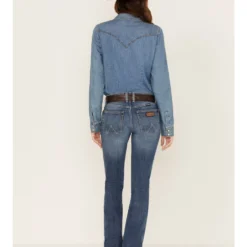 Wrangler Retro Women's Medium Wash Mid Rise Mae Megan Bootcut Jeans 6 Wrangler Retro Women's Medium Wash Mid Rise Mae Megan Bootcut Jeans -Default Template 4 2000375057 400 P3