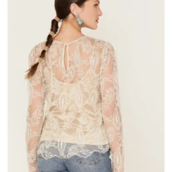 Shyanne Women's Two Tone Lace Layering Top -Default Template 4 2000380621 295 P4