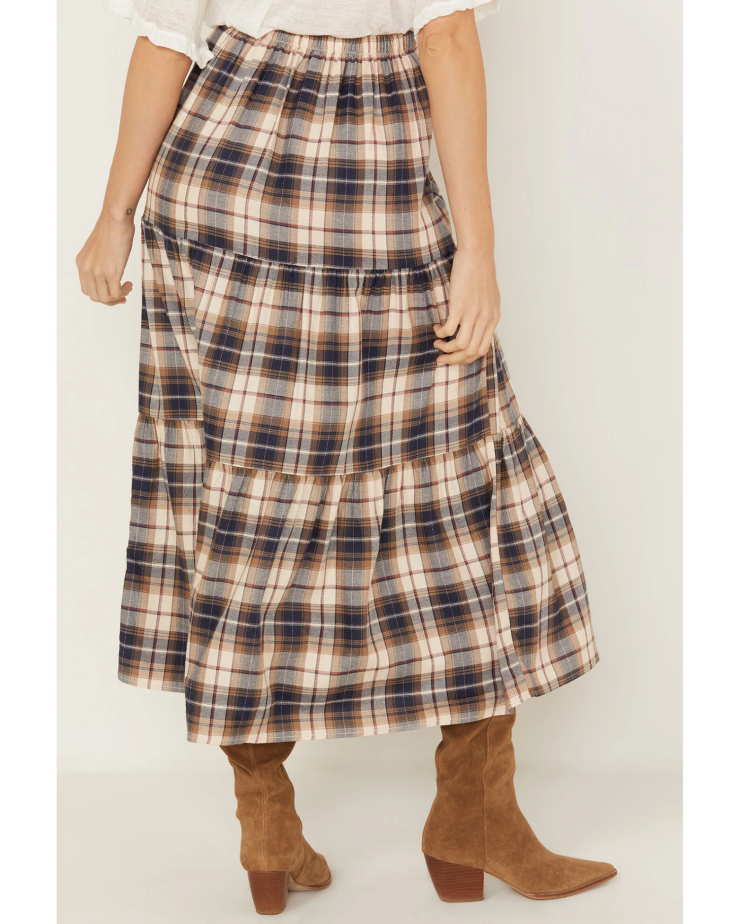 Cleo + Wolf Women's Plaid Print Button Front Midi Skirt 4 Cleo + Wolf Women's Plaid Print Button Front Midi Skirt - Image 4