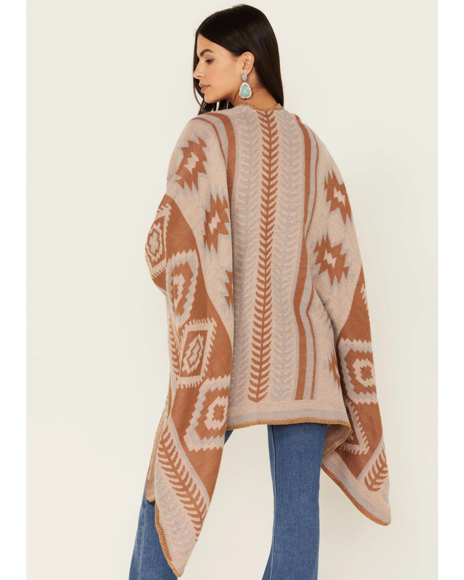 Idyllwind Women's Gunner Southwestern Print Shawl 4 Idyllwind Women's Gunner Southwestern Print Shawl - Image 4