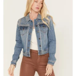 Idyllwind Women's Shiloh Drive Embellished Denim Trucker Jacket