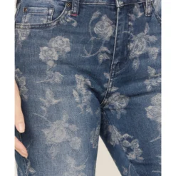 Front Page -Default Template 4 2000383131 415 P2