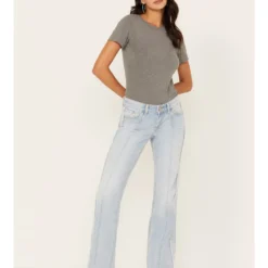 Shyanne Women's Light Wash Low Rise Seamed Bootcut Jeans
