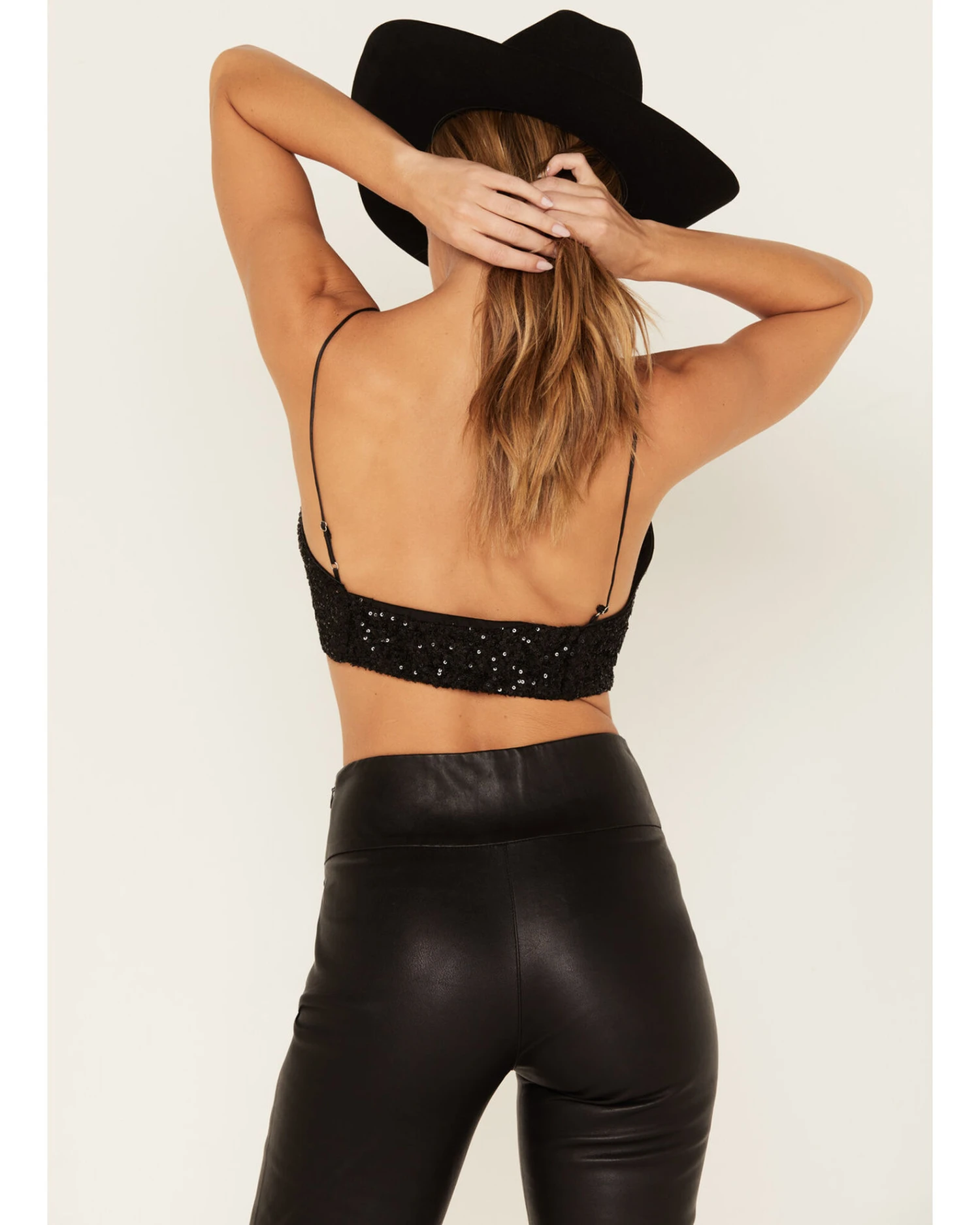 Sadie & Sage Women's La Vie Sequin Cami Crop Top 4 Sadie & Sage Women's La Vie Sequin Cami Crop Top - Image 4