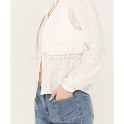 Shyanne Women's Tassel Decorated Cropped Vest -Default Template 4 2000386166 100 P3