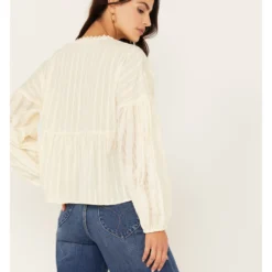 Miss Me Women's Crochet Long Sleeve Top -Default Template 4 2000387327 110 P4