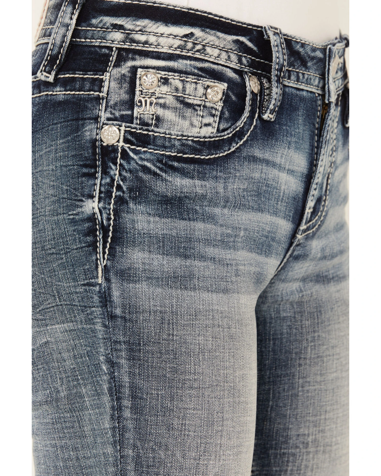 Miss Me Women's Medium Wash Mid Rise Americana Dreamcatcher Stretch Bootcut Jeans 4 Miss Me Women's Medium Wash Mid Rise Americana Dreamcatcher Stretch Bootcut Jeans - Image 4